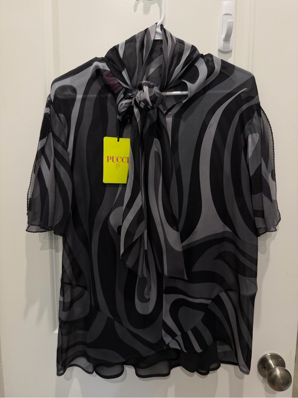 Emilio Pucci Black and Gray Sheer Patterned Short Sleeve Top